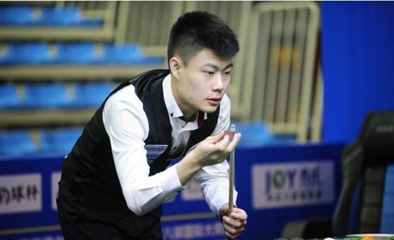 过中超的官 过中超的官