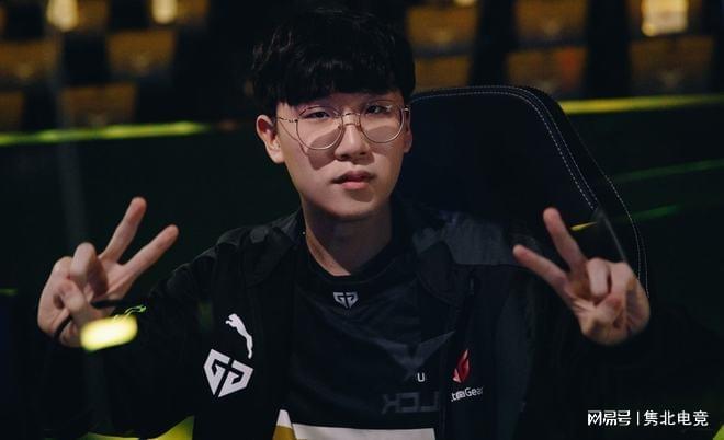 马杜埃凯的 马杜埃凯的